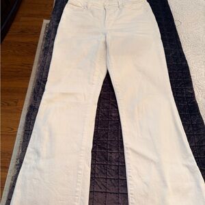 Good American Cream Flared Jeans